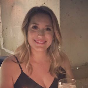 Meet your Posher, Candice